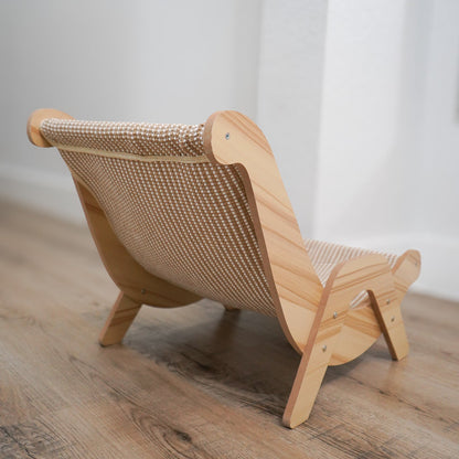 Linen Lounge Scratch Chair