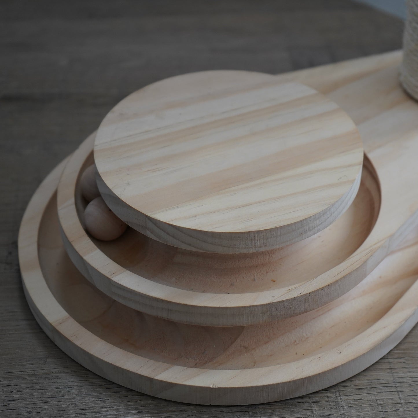 Pine Play & Scratch Tower